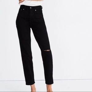 Perfect Vintage Jean in Black: Knee-Slit Edition